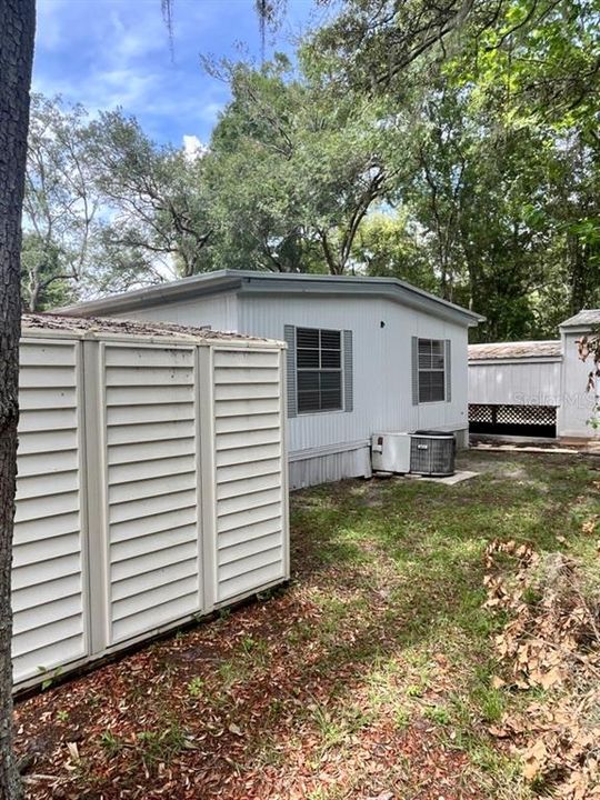 For Sale: $154,900 (2 beds, 2 baths, 1176 Square Feet)