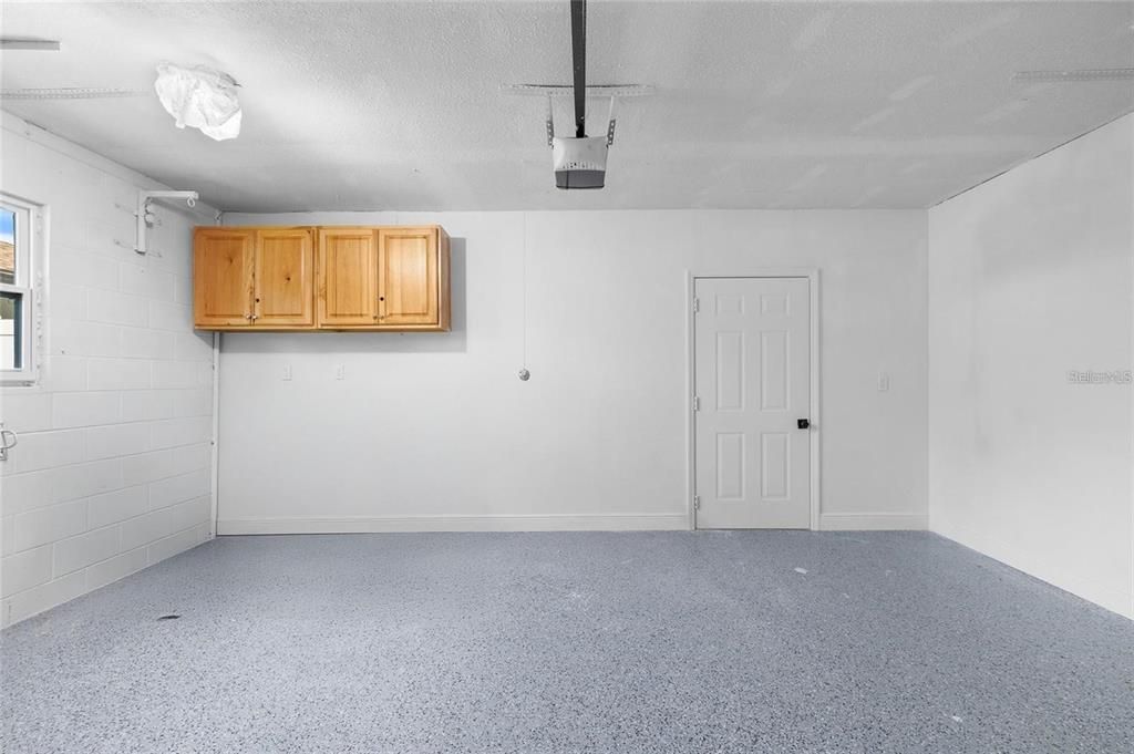 For Sale: $379,000 (3 beds, 2 baths, 1373 Square Feet)
