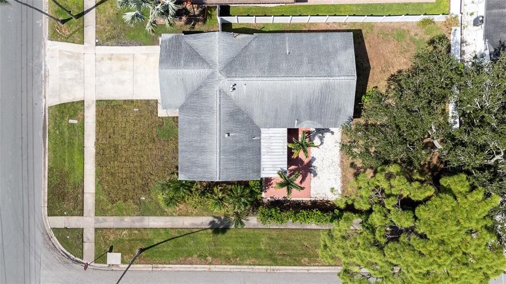 For Sale: $379,000 (3 beds, 2 baths, 1373 Square Feet)