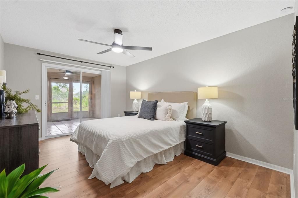Active With Contract: $170,000 (2 beds, 2 baths, 1260 Square Feet)