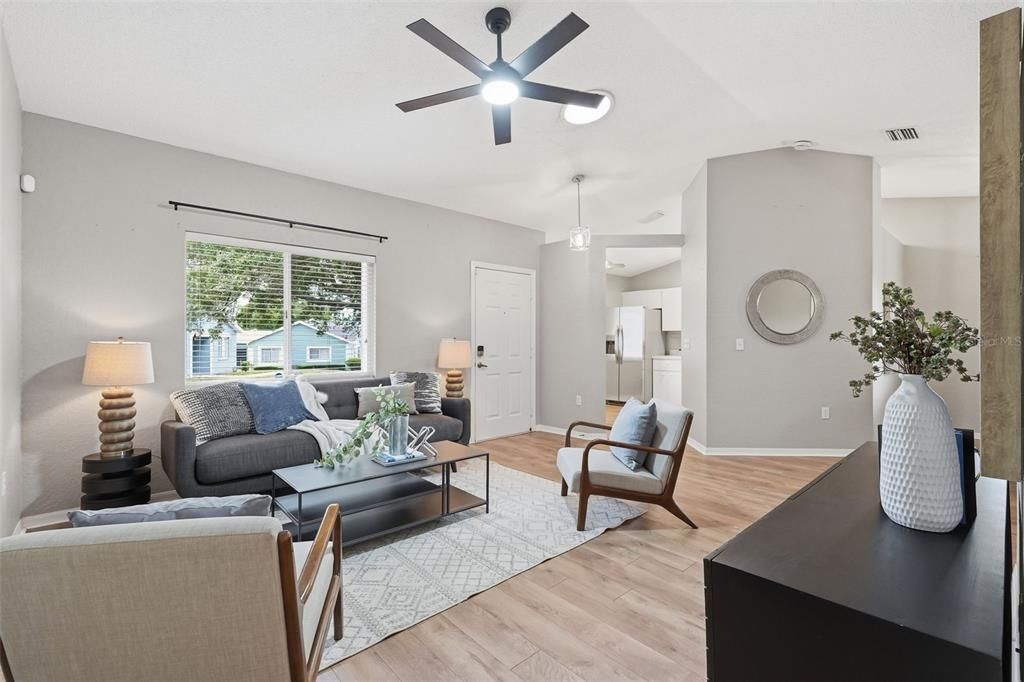 Active With Contract: $170,000 (2 beds, 2 baths, 1260 Square Feet)