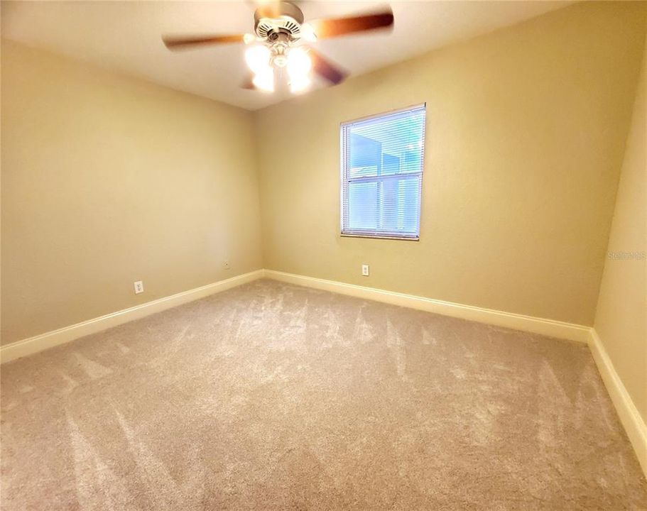 For Sale: $359,900 (3 beds, 2 baths, 1269 Square Feet)