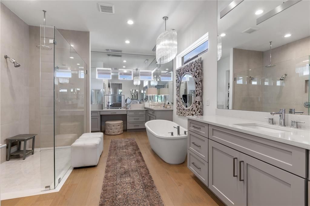 For Sale: $1,945,000 (4 beds, 3 baths, 4188 Square Feet)