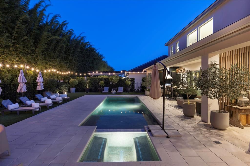 For Sale: $1,945,000 (4 beds, 3 baths, 4188 Square Feet)
