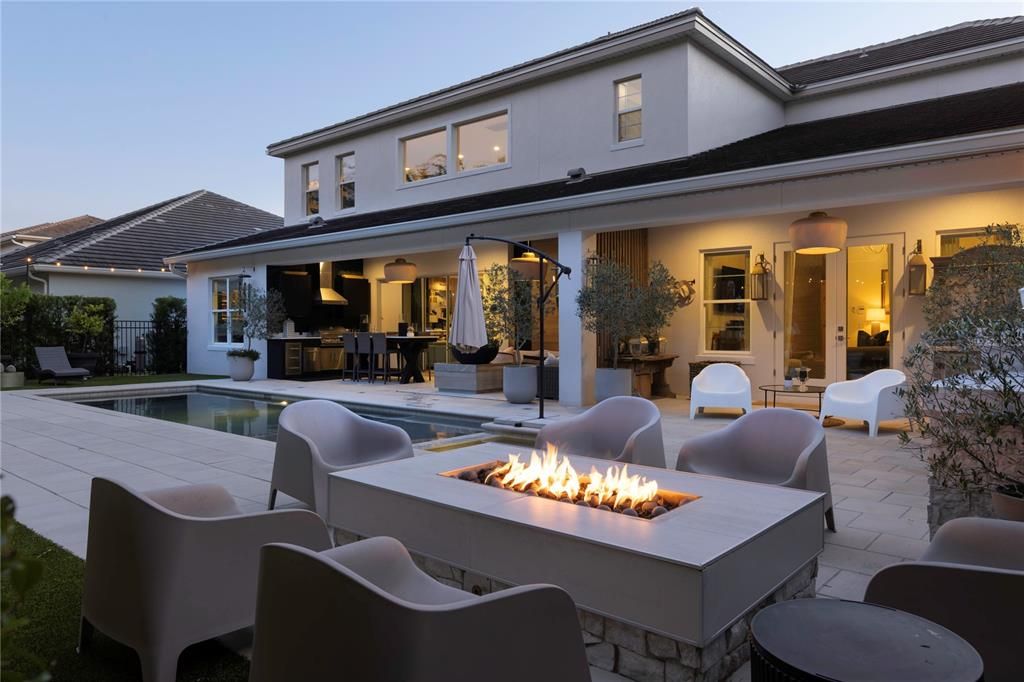 For Sale: $1,945,000 (4 beds, 3 baths, 4188 Square Feet)