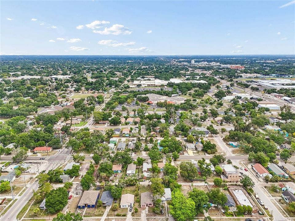 For Rent: $3,000 (4 beds, 2 baths, 1235 Square Feet)