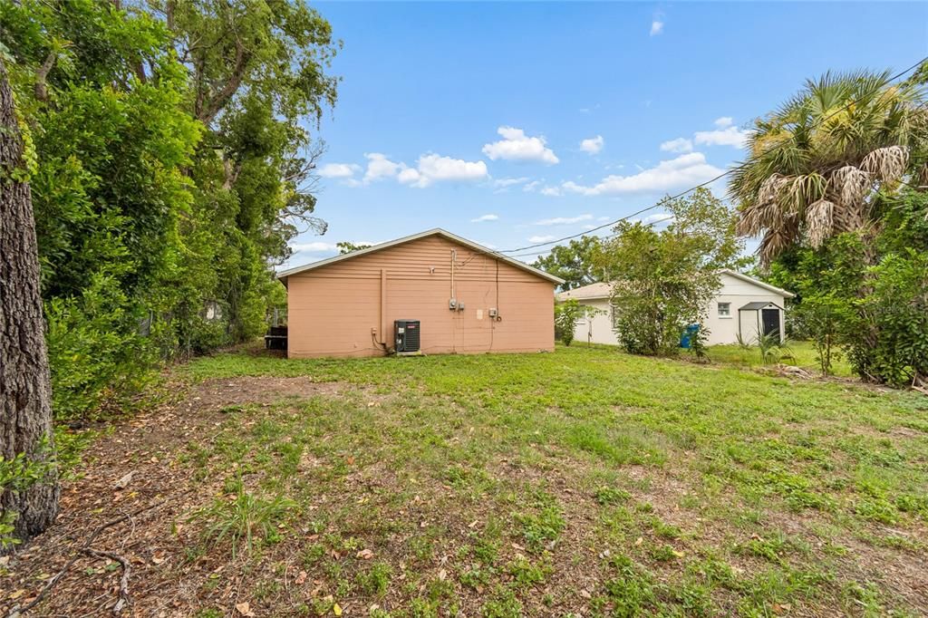 For Rent: $3,000 (4 beds, 2 baths, 1235 Square Feet)