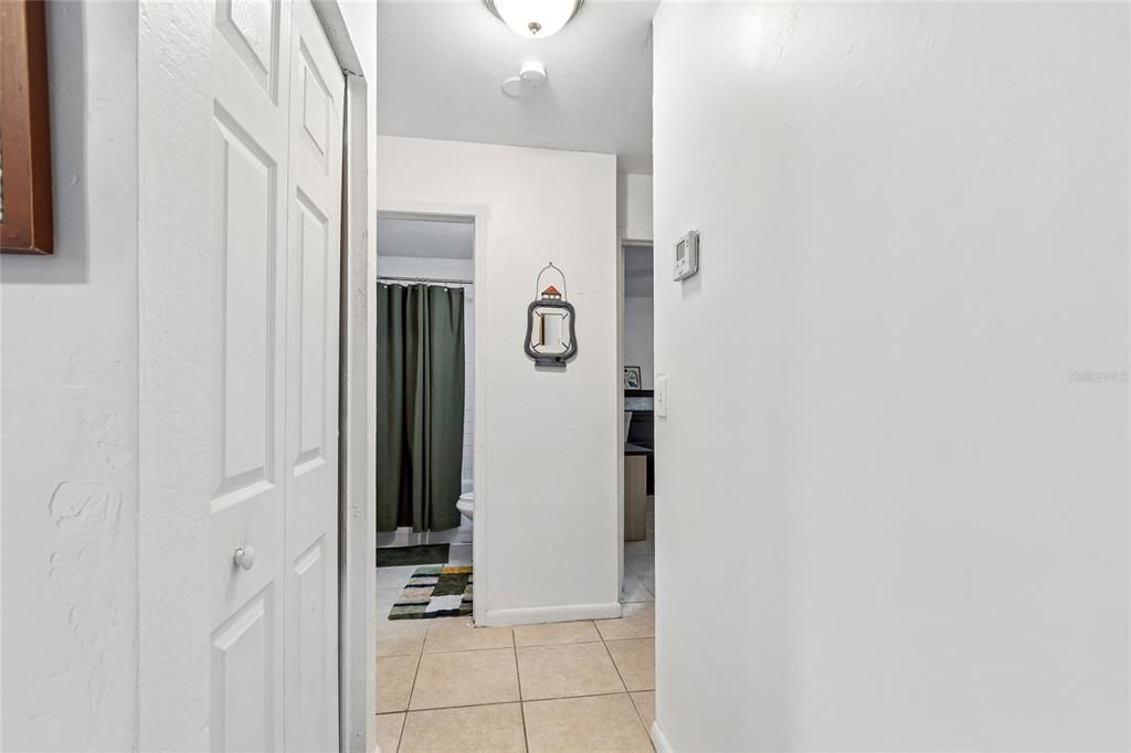 For Rent: $3,000 (4 beds, 2 baths, 1235 Square Feet)