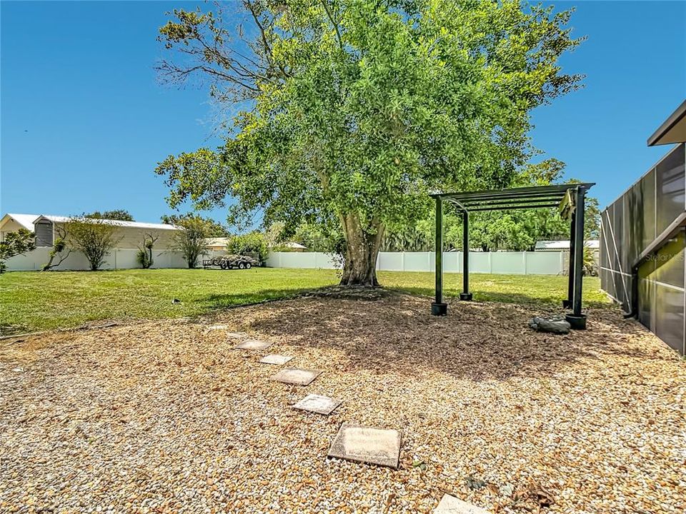 For Sale: $625,000 (4 beds, 3 baths, 2473 Square Feet)