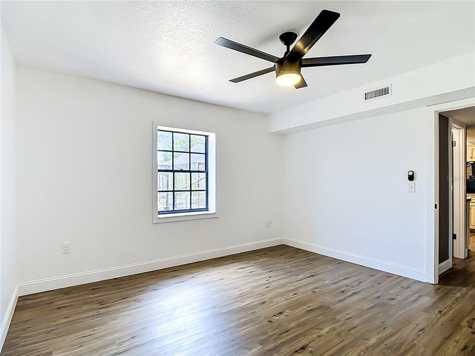 For Sale: $625,000 (4 beds, 3 baths, 2473 Square Feet)