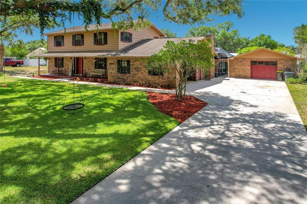 For Sale: $625,000 (4 beds, 3 baths, 2473 Square Feet)