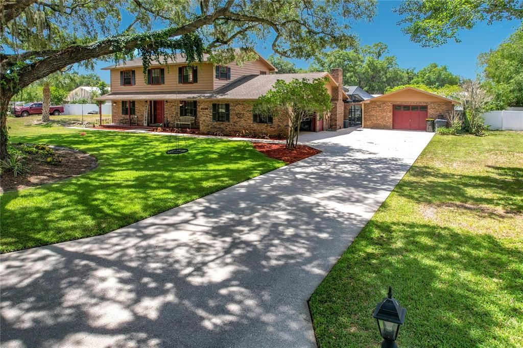 For Sale: $625,000 (4 beds, 3 baths, 2473 Square Feet)