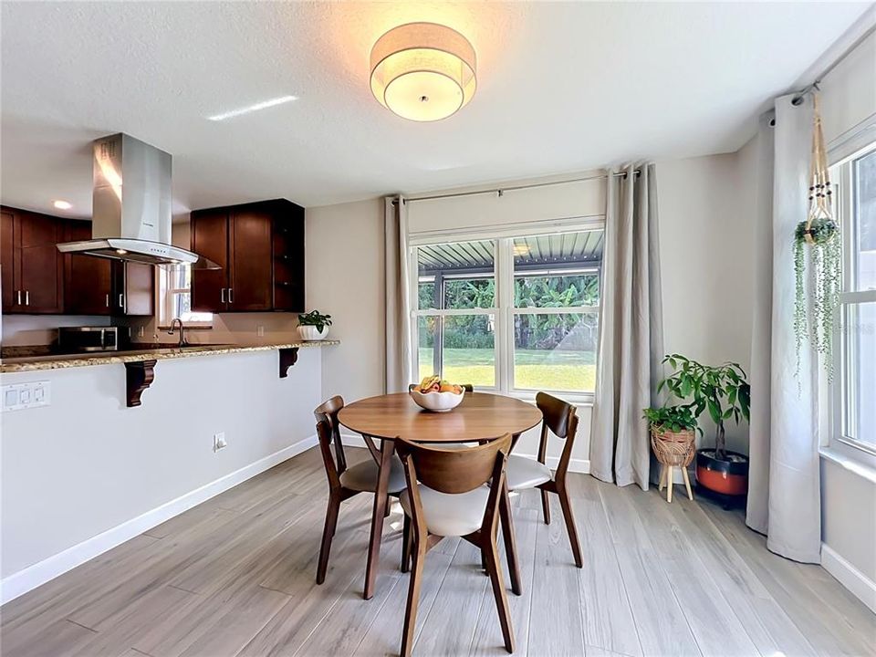 For Sale: $360,000 (3 beds, 2 baths, 1209 Square Feet)
