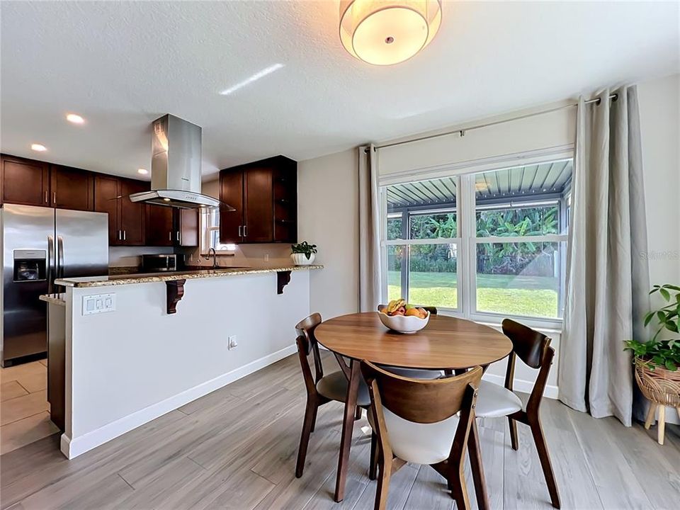 For Sale: $360,000 (3 beds, 2 baths, 1209 Square Feet)