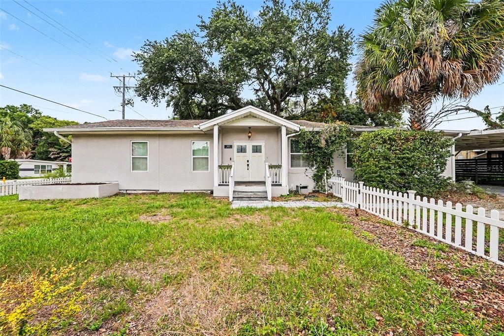 For Sale: $465,000 (3 beds, 2 baths, 1868 Square Feet)