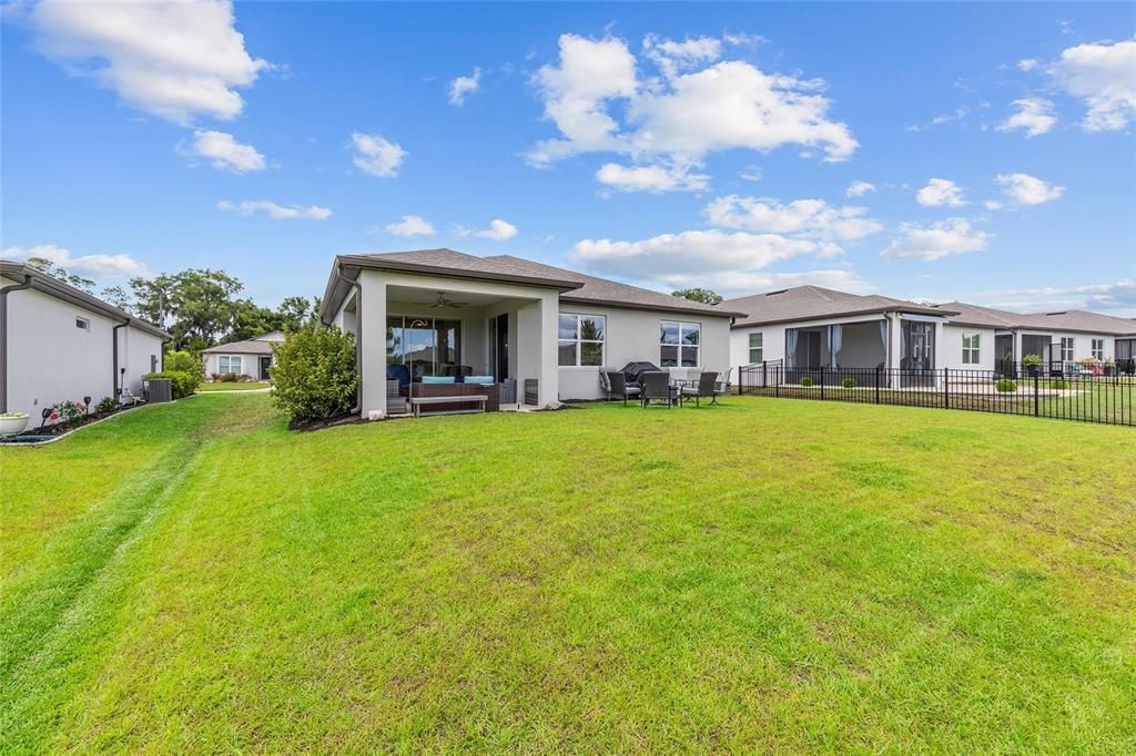 На продажу: $350,000 (3 спален, 2 ванн, 1694 Квадратных фут)
