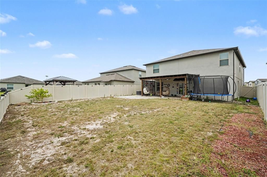 For Sale: $485,000 (6 beds, 3 baths, 3130 Square Feet)