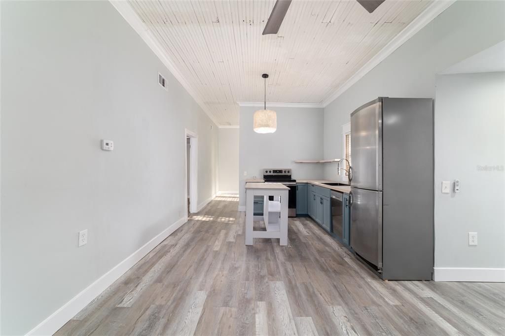 For Sale: $224,900 (0 beds, 0 baths, 1273 Square Feet)
