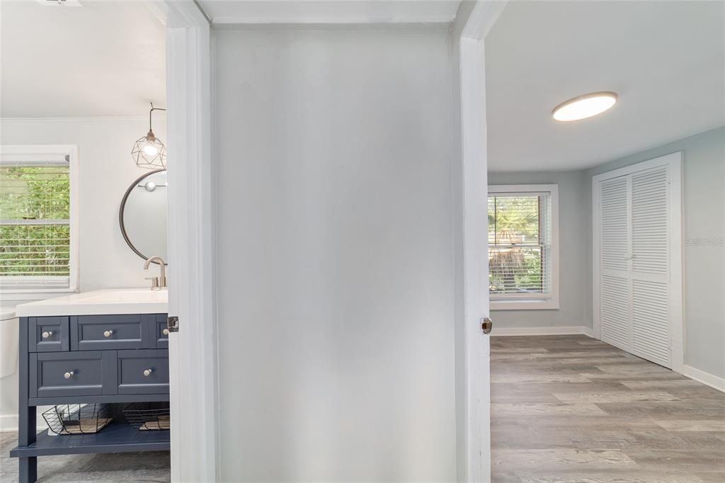 For Sale: $224,900 (0 beds, 0 baths, 1273 Square Feet)