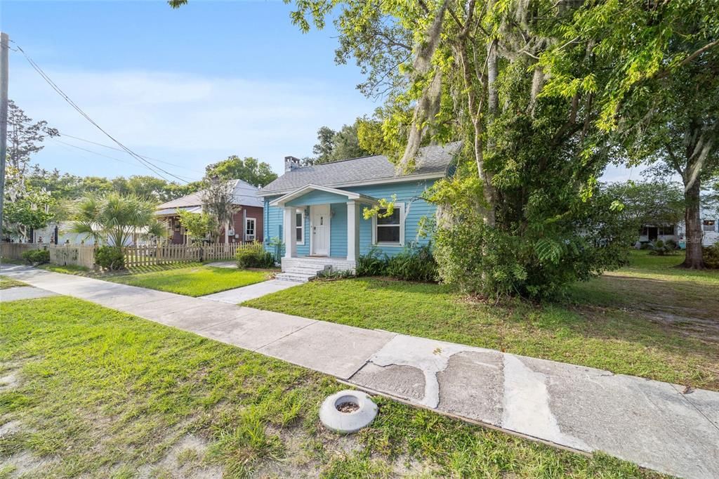 For Sale: $224,900 (0 beds, 0 baths, 1273 Square Feet)