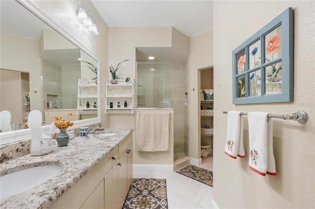 En Venta: $362,000 (2 camas, 2 baños, 1205 Pies cuadrados)