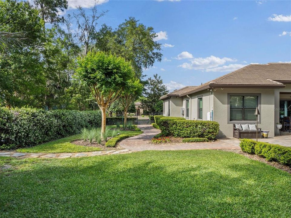 For Sale: $1,595,000 (5 beds, 4 baths, 4538 Square Feet)