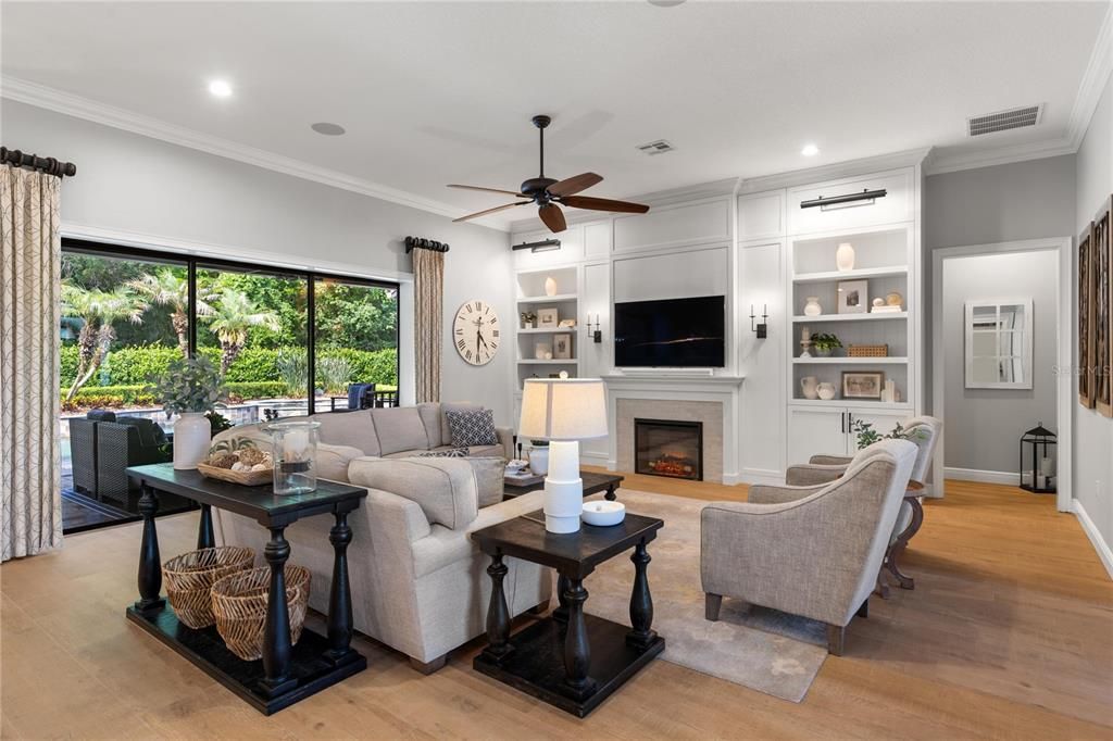 For Sale: $1,595,000 (5 beds, 4 baths, 4538 Square Feet)