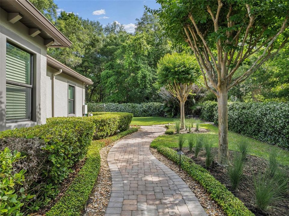 For Sale: $1,595,000 (5 beds, 4 baths, 4538 Square Feet)