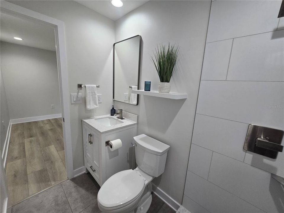 For Sale: $229,000 (2 beds, 2 baths, 1140 Square Feet)