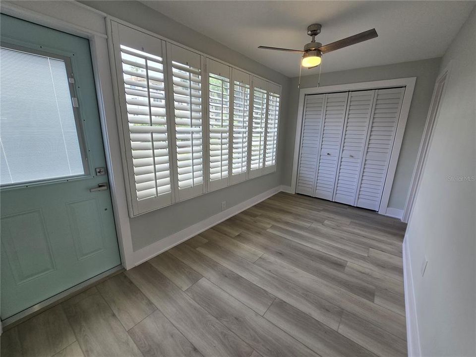 For Sale: $229,000 (2 beds, 2 baths, 1140 Square Feet)