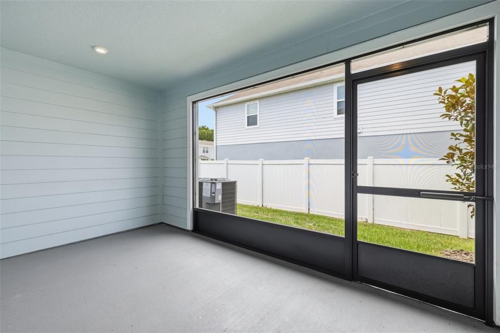 For Sale: $255,000 (3 beds, 2 baths, 1440 Square Feet)