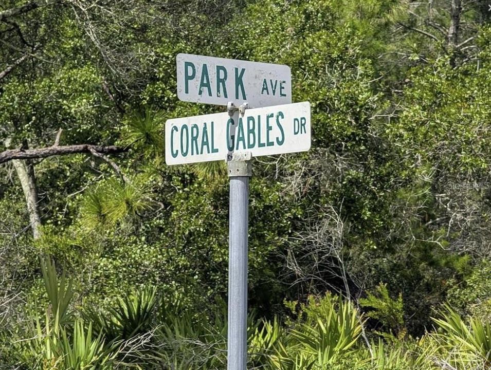 En Venta: $20,000 (0.64 acres)