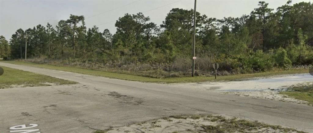 En Venta: $20,000 (0.64 acres)