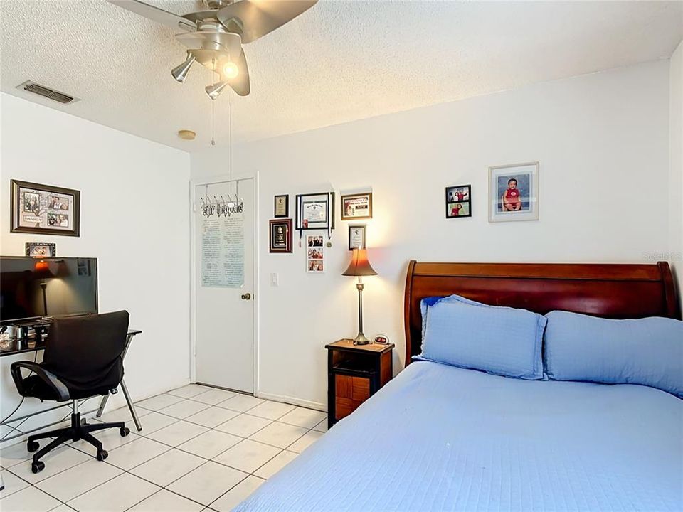 For Sale: $389,900 (3 beds, 2 baths, 1548 Square Feet)