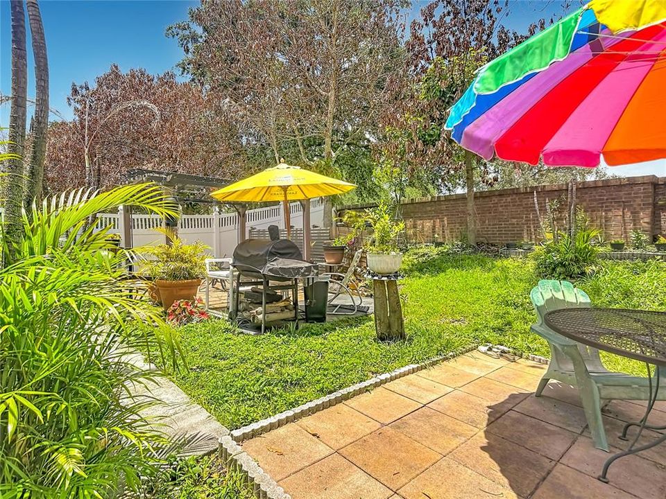 For Sale: $389,900 (3 beds, 2 baths, 1548 Square Feet)