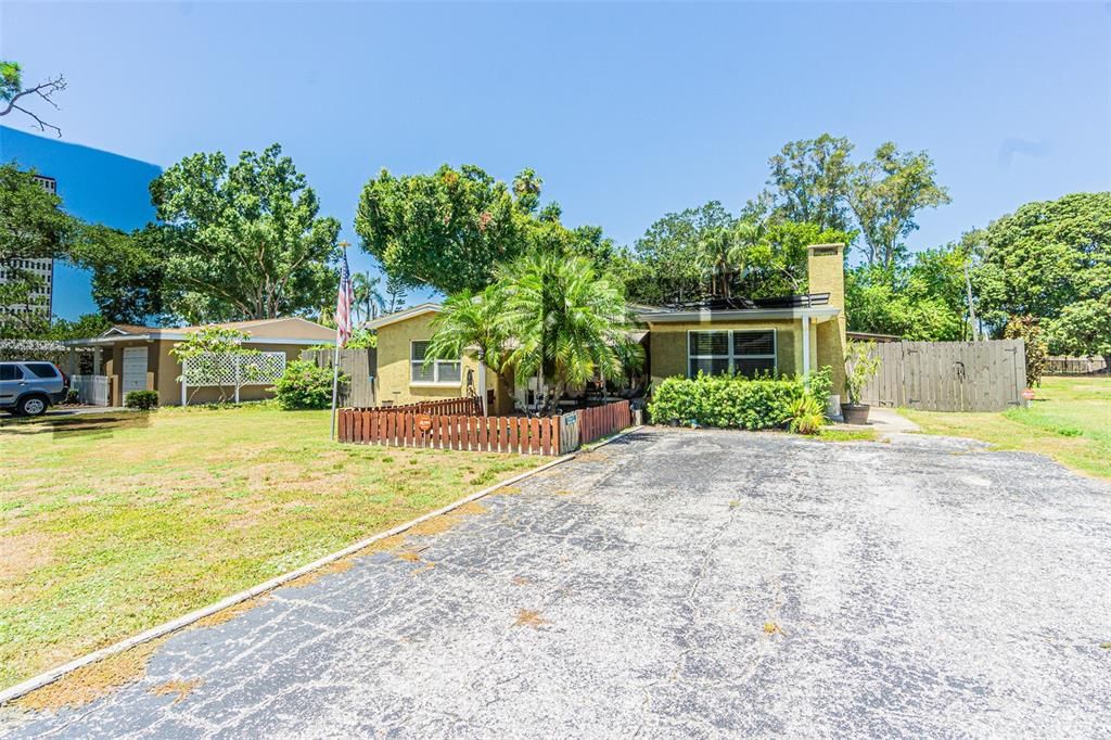 En Venta: $395,000 (2 camas, 1 baños, 1144 Pies cuadrados)