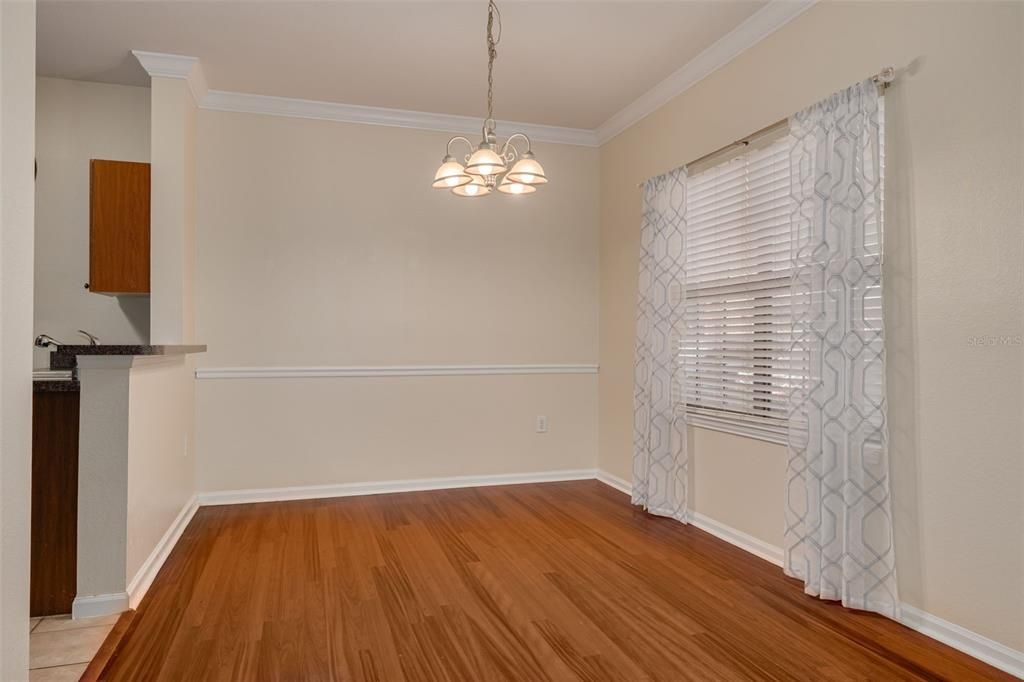 En Venta: $248,900 (2 camas, 2 baños, 1125 Pies cuadrados)