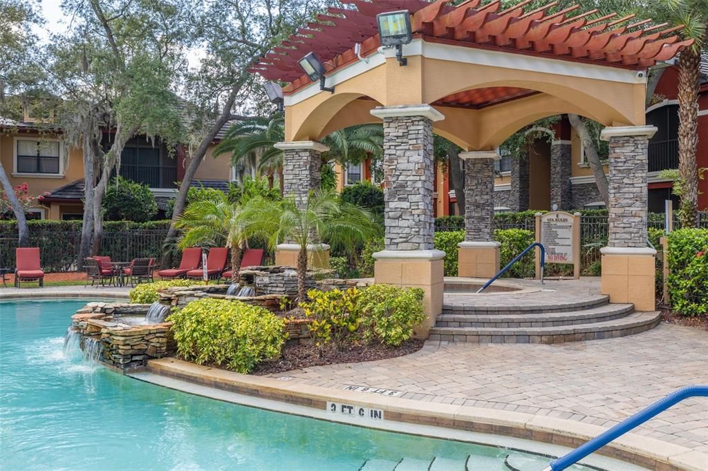 En Venta: $248,900 (2 camas, 2 baños, 1125 Pies cuadrados)