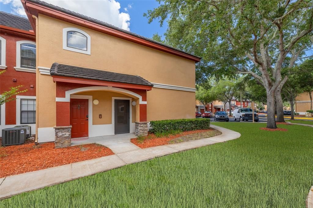 En Venta: $248,900 (2 camas, 2 baños, 1125 Pies cuadrados)