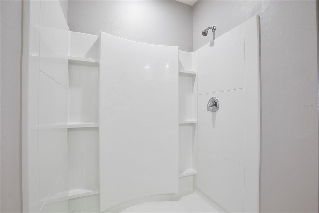 В аренду: $2,100 (2 спален, 2 ванн, 1601 Квадратных фут)