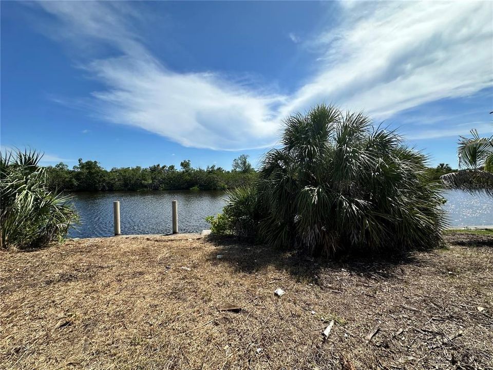 待售: $189,000 (0.23 acres)