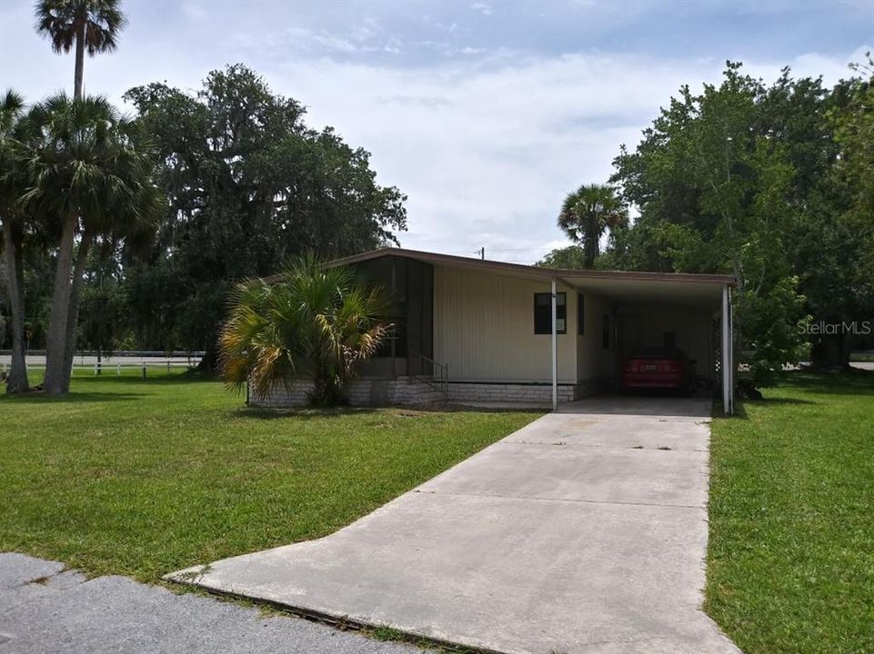 Active With Contract: $55,000 (2 beds, 2 baths, 1144 Square Feet)