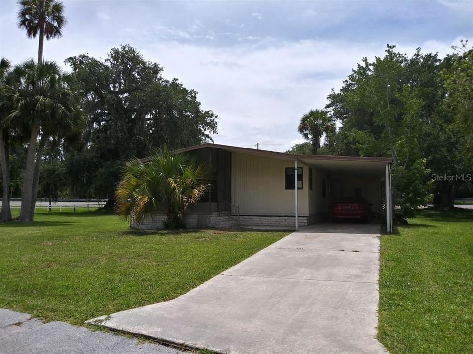 Active With Contract: $55,000 (2 beds, 2 baths, 1144 Square Feet)