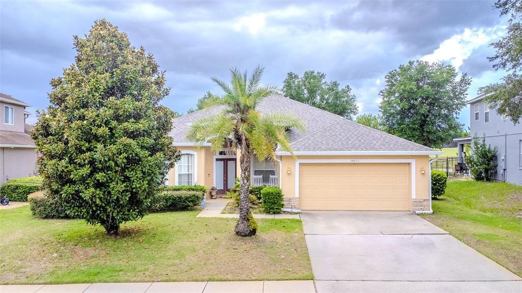 For Sale: $425,000 (4 beds, 3 baths, 2314 Square Feet)