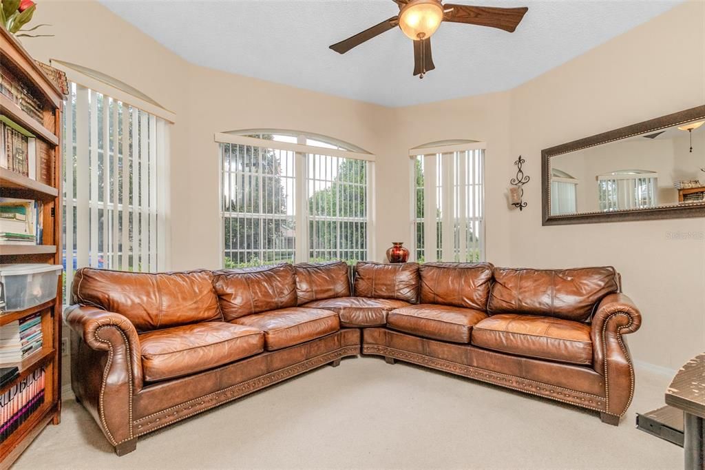 For Sale: $425,000 (4 beds, 3 baths, 2314 Square Feet)