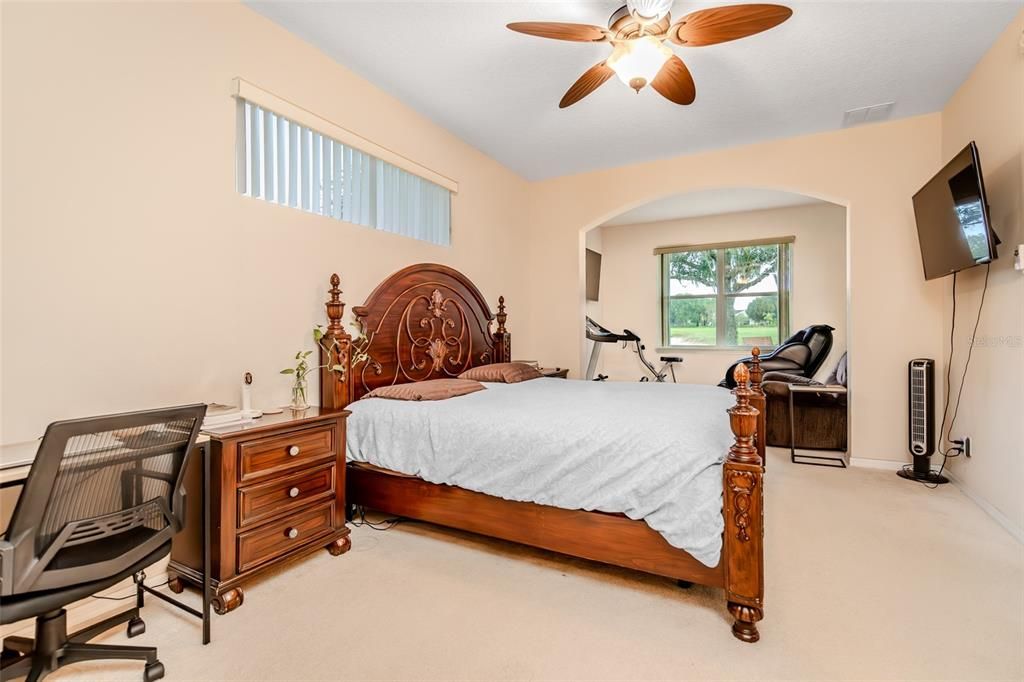 For Sale: $425,000 (4 beds, 3 baths, 2314 Square Feet)