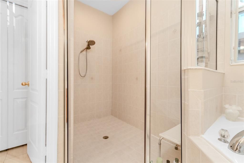 For Sale: $425,000 (4 beds, 3 baths, 2314 Square Feet)