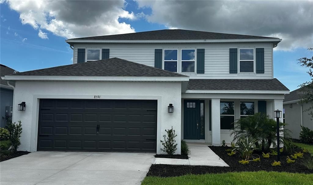 Recently Sold: $650,000 (4 beds, 4 baths, 2614 Square Feet)