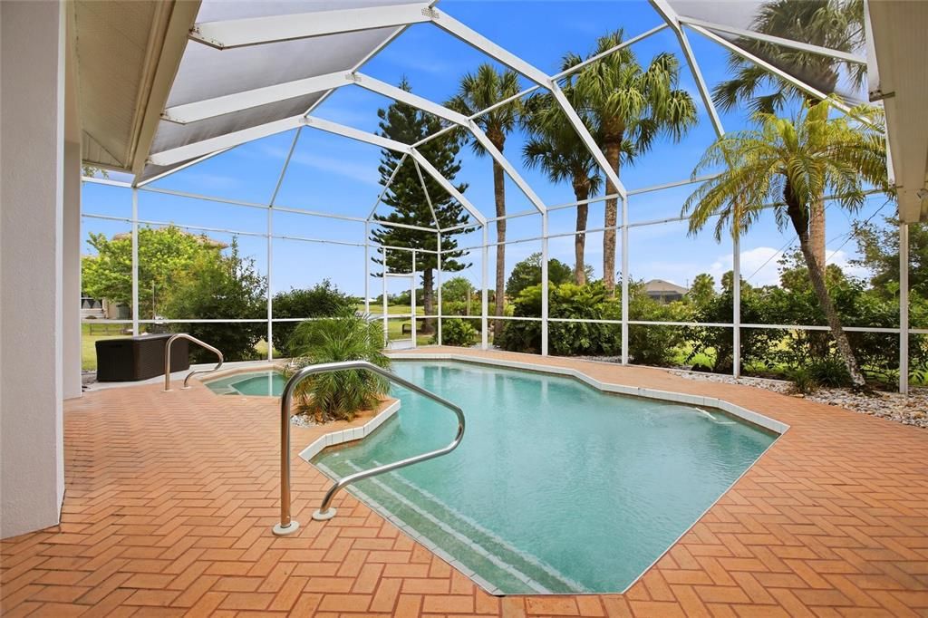 For Sale: $475,000 (3 beds, 2 baths, 2160 Square Feet)