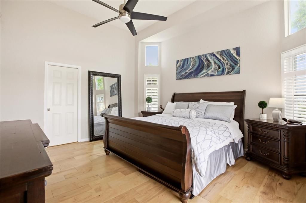 For Sale: $475,000 (3 beds, 2 baths, 2160 Square Feet)